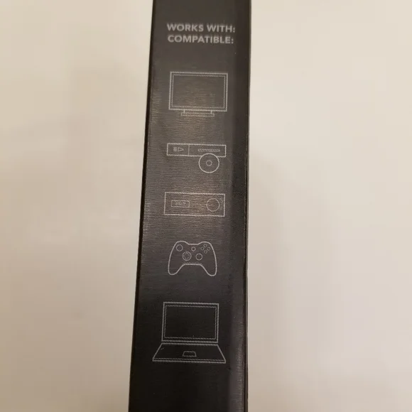 NIB Rocketfish 4ft 1080p+ 4Kx2K UltraHD HDMI High Speed 18Gbps Cable Black - Picture 6 of 11